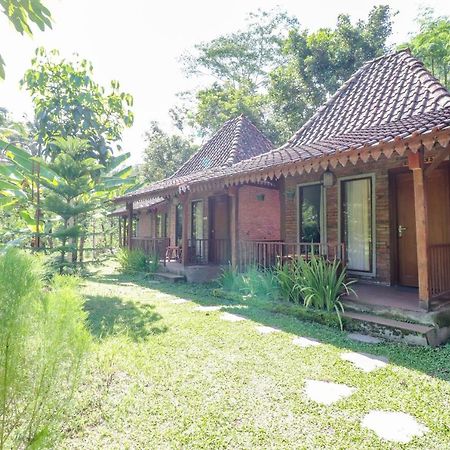 Balkondes Kenalan Otel Magelang Dış mekan fotoğraf