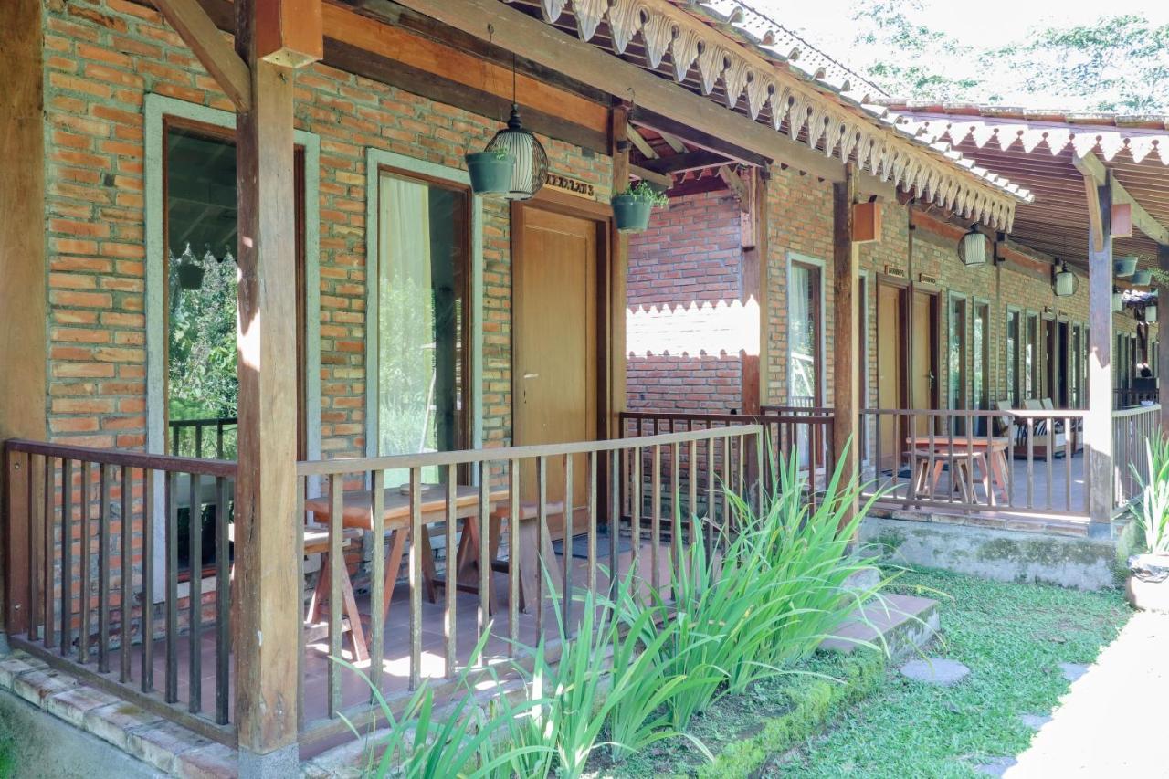 Balkondes Kenalan Otel Magelang Dış mekan fotoğraf